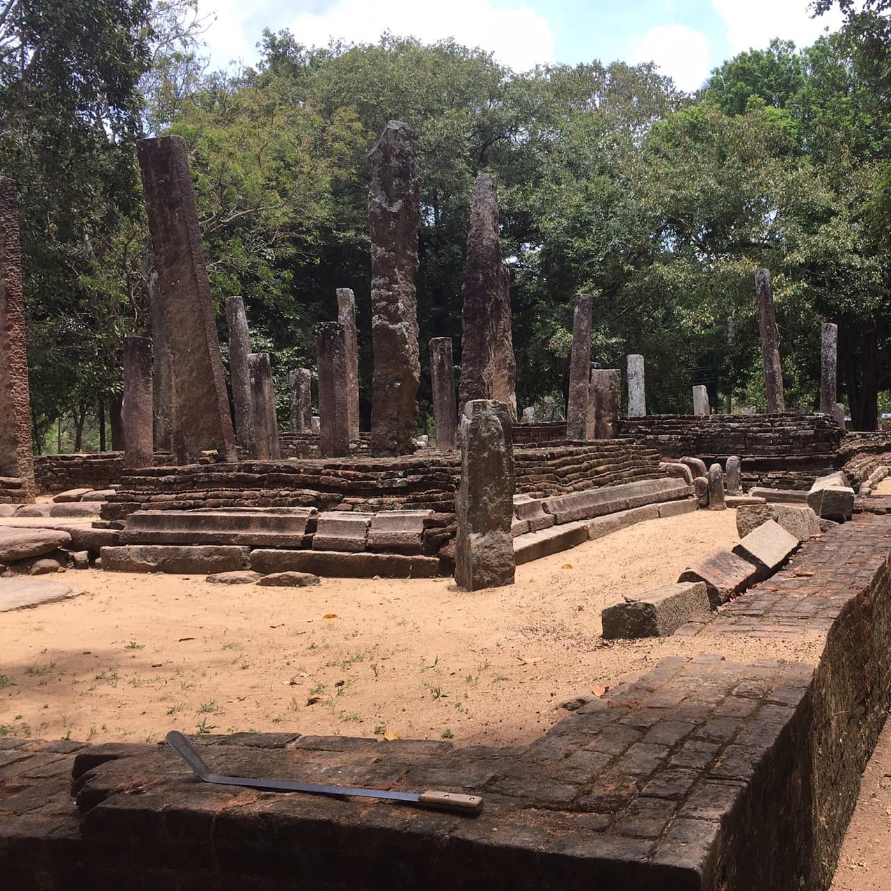 Lahugala Magul Maha Viharaya-image