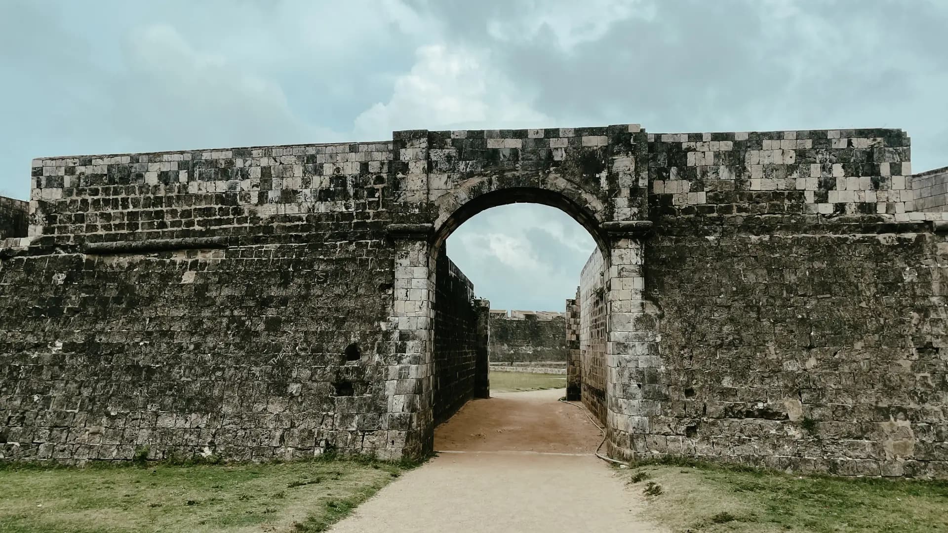 Jaffna Fort-image