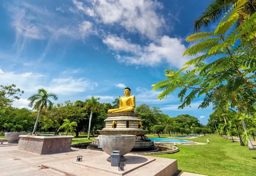 Viharamahadevi Park-image