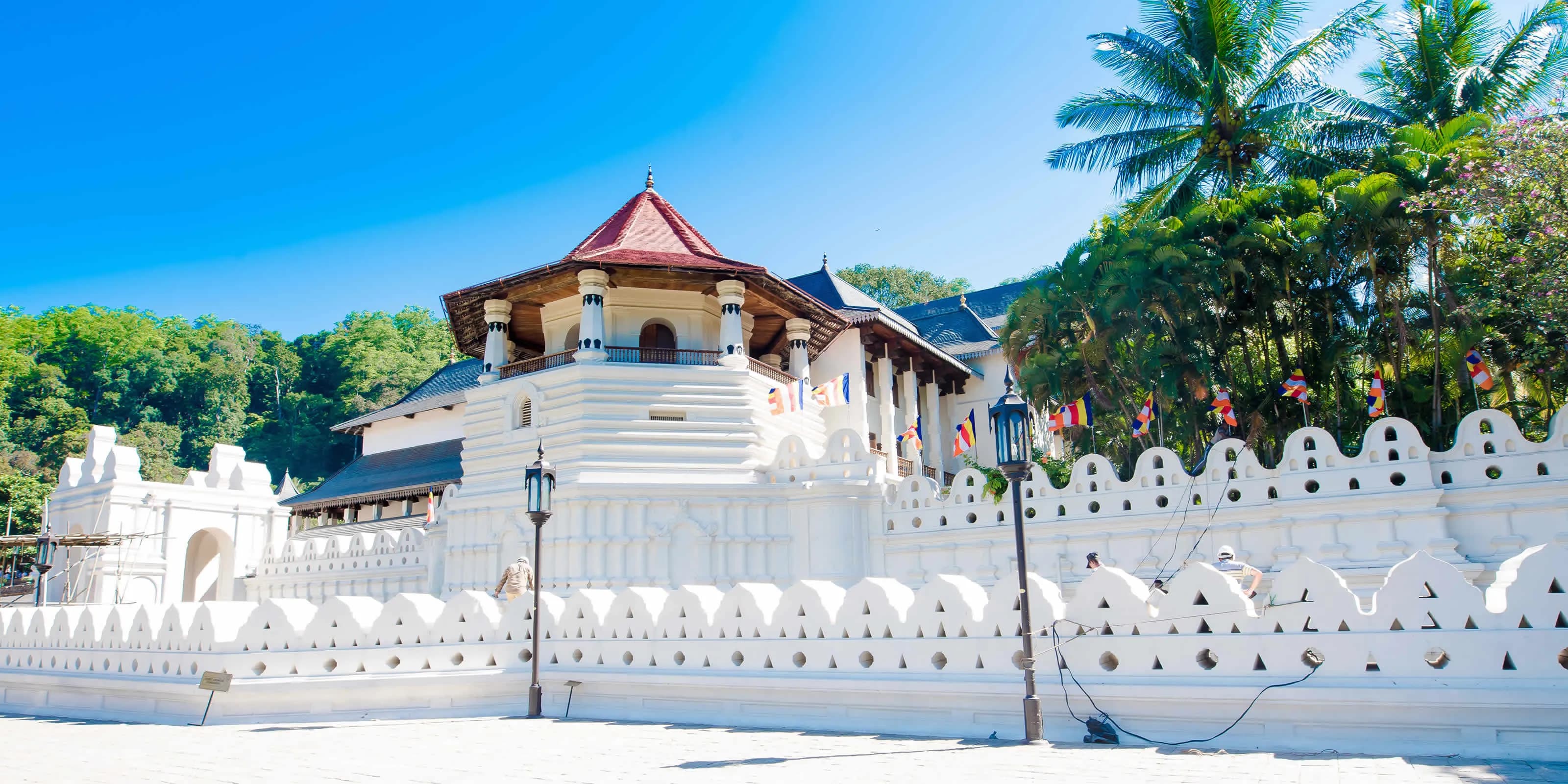 Temple of the Sacred Tooth Relic-image